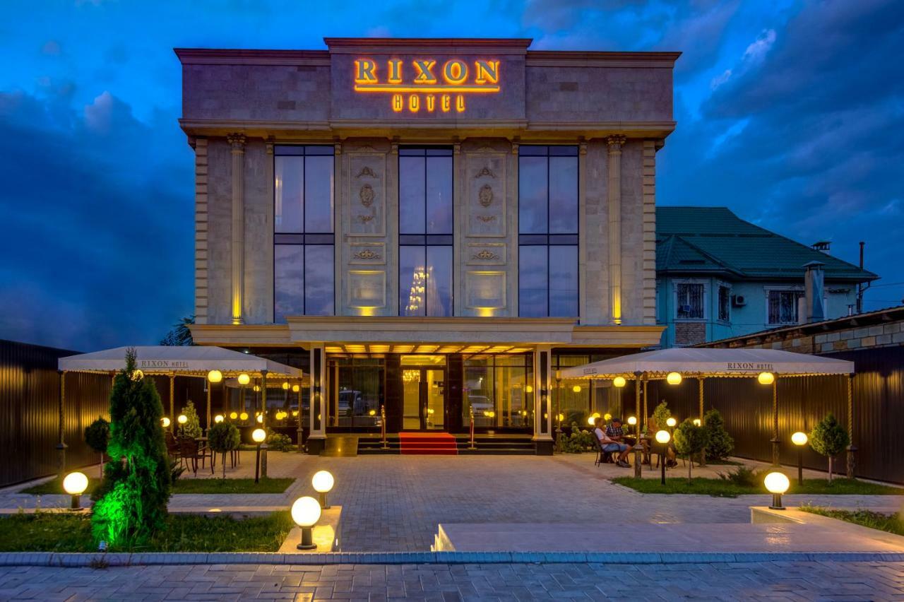 Hotel Rixon Bishkek Esterno foto